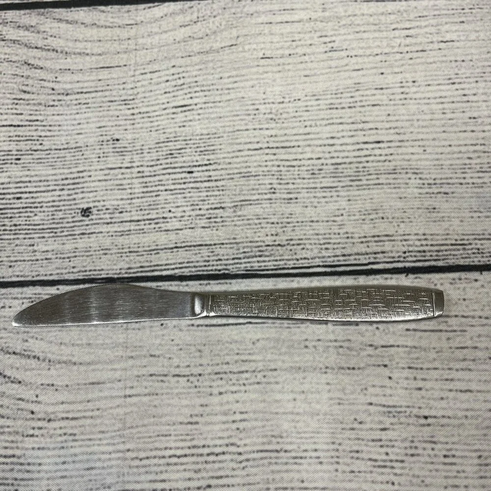 Vintage TWA Airline Stainless Steel Basketweave Table Knife 7